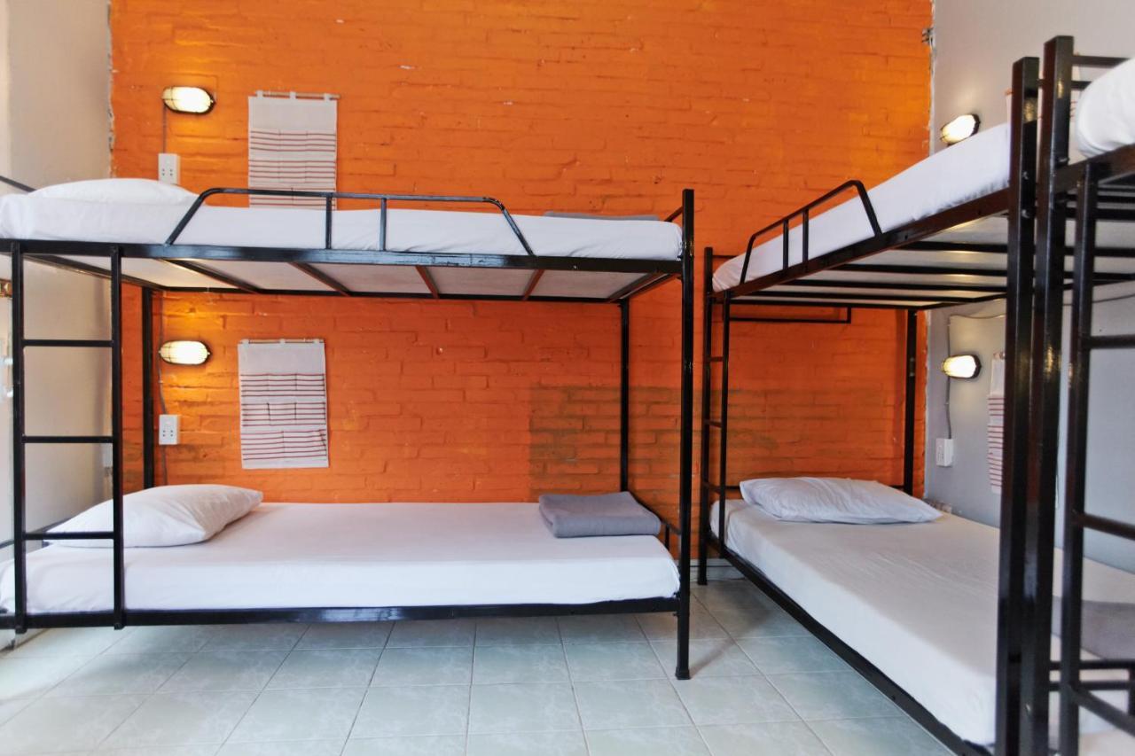 Dream Station - Saigon Hostel Ho Chi Minh-staden Exteriör bild